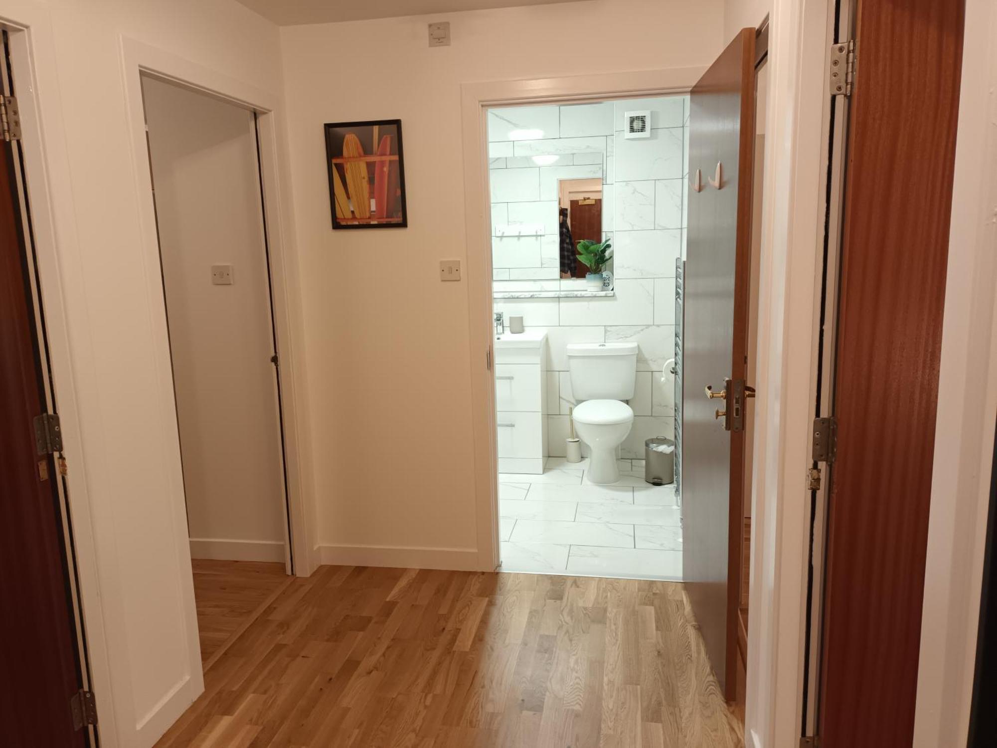 Spacious Elegant 2-Br Apartment In Aberdeen City Centre Exterior foto